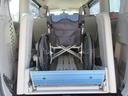 ２．０Ｘチェアキャブリフタータイプ　４ＷＤ　６名　運転席／助手席エアバック　アイドリングストップ　ＡＢＳ　横滑り防止装置　純正オーディオ　両側スライドドア　サイドステップ　車いすリフト　電動固定装置　４ＷＤ　福祉車両（26枚目）