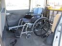 ６６０チェアキャブリフタータイプ　４ＷＤ　運転席／助手席エアバック　ＡＢＳ　バックカメラ　パワステ　パワーウィンドウ　車いすリフト　手動固定装置　４ＷＤ　福祉車両（24枚目）