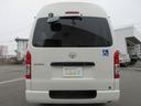 ハイエースバン ４ドア２．８ＤＴウェルキャブＢロング　４ＷＤ　運転席／助手席エアバック　ＡＢＳ　衝突軽減システム　横滑り防止装置　レーンキープアシスト　エアコン／クーラー　パワステ　　キーレス　電動固定装置　リアリフト　４ＷＤ　福祉車両（7枚目）