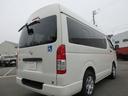 ハイエースバン ４ドア２．８ＤＴウェルキャブＢロング　４ＷＤ　運転席／助手席エアバック　ＡＢＳ　衝突軽減システム　横滑り防止装置　レーンキープアシスト　エアコン／クーラー　パワステ　　キーレス　電動固定装置　リアリフト　４ＷＤ　福祉車両（8枚目）
