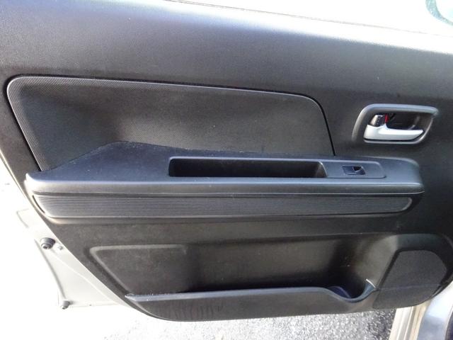 ワゴンＲ ハイブリッドＦＺ　衝突被害軽減ブレーキシステム　レーンアシスト　ナビＴＶ　Ｂｌｕｅｔｏｏｔｈ　ドライブレコーダー　スマートキー　プッシュスタート　アルミホイール（12枚目）