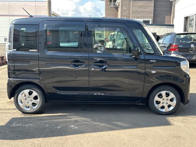 スペーシア ハイブリッドX 社外ナビ・フルセグ・Bluetooth・両側パワースライドドア・スズキセーフティサポート・ETC・レベライザー・4WD・プッシュスタート・前席シートヒーター・アイドリングストップ・エンジンスターター(4枚目)