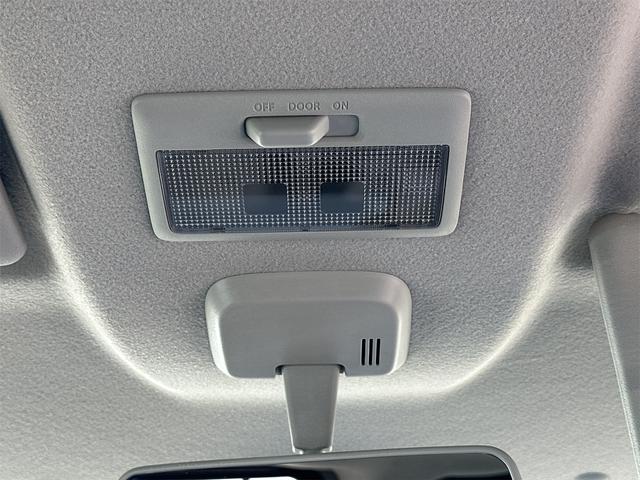 スペーシア ハイブリッドX 社外ナビ・フルセグ・Bluetooth・両側パワースライドドア・スズキセーフティサポート・ETC・レベライザー・4WD・プッシュスタート・前席シートヒーター・アイドリングストップ・エンジンスターター(30枚目)