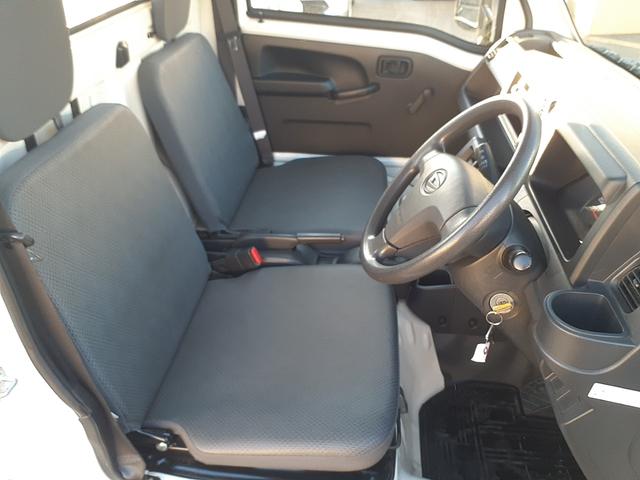 ハイゼットトラック スタンダード 4WD AT 4枚リーフスプリング 純正ラジオ 禁煙車 ワンオーナー マッド・バイザー 荷台マッド エアコン パワステ スペアキー(13枚目)