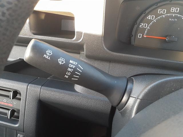 ハイゼットトラック スタンダード 4WD AT 4枚リーフスプリング 純正ラジオ 禁煙車 ワンオーナー マッド・バイザー 荷台マッド エアコン パワステ スペアキー(22枚目)