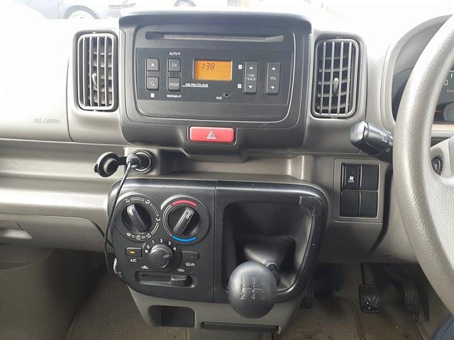 スクラム バスター 切り替え4WD 5速マニュアル リアファン レベライザー パワーウィンドウ 電動格納ミラー 純正ラジオCD ドライブレコーダー マニュアルエアコン(10枚目)