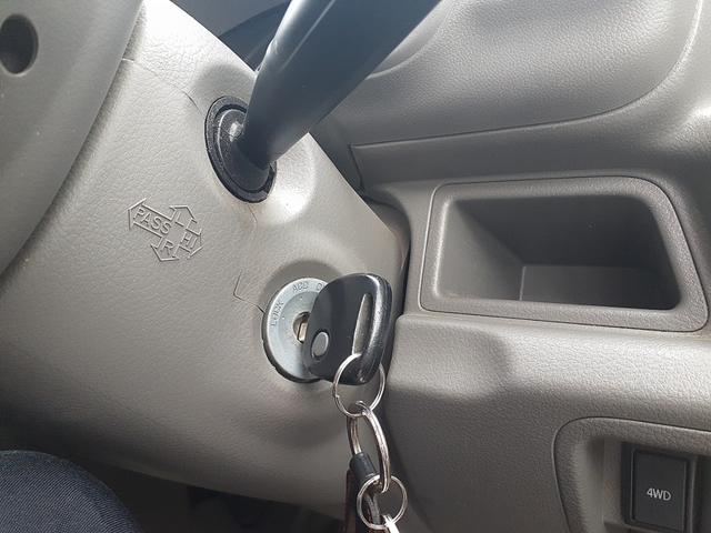 スクラム バスター 切り替え4WD 5速マニュアル リアファン レベライザー パワーウィンドウ 電動格納ミラー 純正ラジオCD ドライブレコーダー マニュアルエアコン(25枚目)