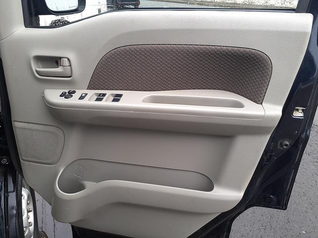 スクラム バスター 切り替え4WD 5速マニュアル リアファン レベライザー パワーウィンドウ 電動格納ミラー 純正ラジオCD ドライブレコーダー マニュアルエアコン(31枚目)