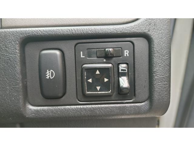 アクティブフィールドエディション ターボ 切り替え式4WD エアコン フォグ CD(16枚目)