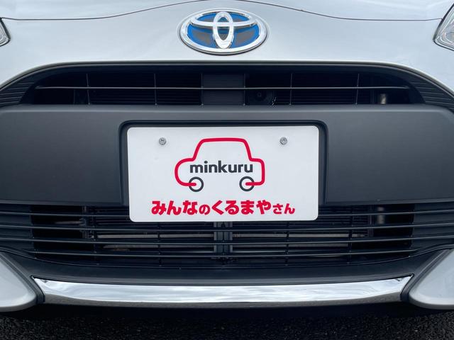アクア S トヨタセーフティーセンス搭載!衝突軽減ブレーキ!レーンキープ!純正地デジナビ!Bluetooth&フロントAUX接続!CD再生&録音!オートハイビーム!横滑り防止!禁煙車!1年保証付き!(27枚目)