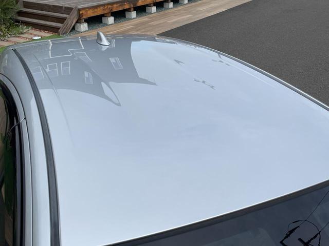 アクア S トヨタセーフティーセンス搭載!衝突軽減ブレーキ!レーンキープ!純正地デジナビ!Bluetooth&フロントAUX接続!CD再生&録音!オートハイビーム!横滑り防止!禁煙車!1年保証付き!(43枚目)