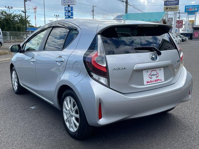 アクア S トヨタセーフティーセンス搭載!衝突軽減ブレーキ!レーンキープ!純正地デジナビ!Bluetooth&フロントAUX接続!オートハイビーム機能付きLEDヘッドライト!キーレスキー!禁煙車!1年保証付き!(20枚目)