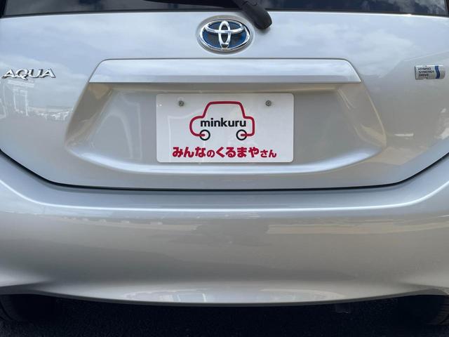 アクア S トヨタセーフティーセンス搭載!衝突軽減ブレーキ!レーンキープ!純正地デジナビ!Bluetooth&フロントAUX接続!オートハイビーム機能付きLEDヘッドライト!キーレスキー!禁煙車!1年保証付き!(37枚目)
