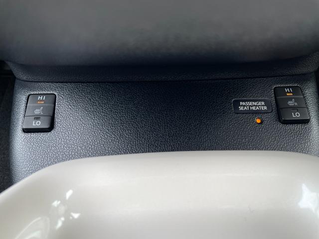 プリウス Ａツーリングセレクション　純正地デジナビ！Ｂｌｕｅｔｏｏｔｈ＆フロントＡＵＸ接続！バックカメラ！前後ドラレコ！夏タイヤ新品！衝突軽減！レーンキープ！前後コーナーセンサー！パーキングサポート！社外フルエアロ！禁煙車！１年保証付！（14枚目）