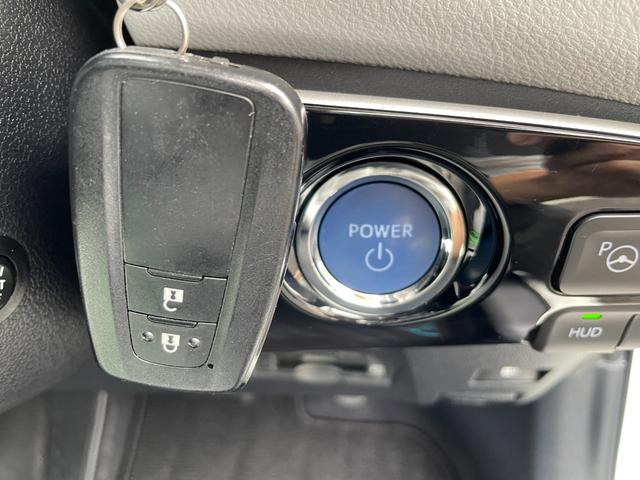 プリウス Ａツーリングセレクション　純正地デジナビ！Ｂｌｕｅｔｏｏｔｈ＆フロントＡＵＸ接続！バックカメラ！前後ドラレコ！夏タイヤ新品！衝突軽減！レーンキープ！前後コーナーセンサー！パーキングサポート！社外フルエアロ！禁煙車！１年保証付！（17枚目）