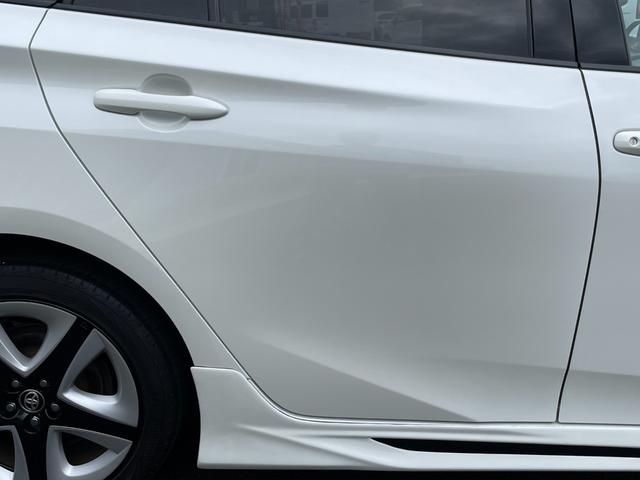 プリウス Ａツーリングセレクション　純正地デジナビ！Ｂｌｕｅｔｏｏｔｈ＆フロントＡＵＸ接続！バックカメラ！前後ドラレコ！夏タイヤ新品！衝突軽減！レーンキープ！前後コーナーセンサー！パーキングサポート！社外フルエアロ！禁煙車！１年保証付！（47枚目）