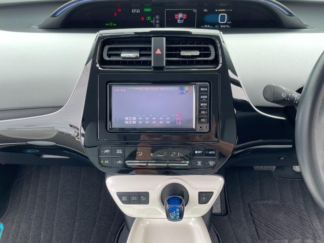 プリウス Ａツーリングセレクション　純正地デジナビ！Ｂｌｕｅｔｏｏｔｈ＆フロントＡＵＸ接続！バックカメラ！前後ドラレコ！夏タイヤ新品！衝突軽減！レーンキープ！前後コーナーセンサー！パーキングサポート！社外フルエアロ！禁煙車！１年保証付！（67枚目）