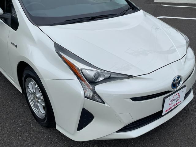 プリウス Ｓ　純正地デジナビ！Ｂｌｕｅｔｏｏｔｈ・フロントＡＵＸ接続！バックカメラ！純正ビルトインＥＴＣ！横滑り防止！ＬＥＤヘッドライト！別売り冬タイヤＡＷセット有り！１年保証付き！（26枚目）