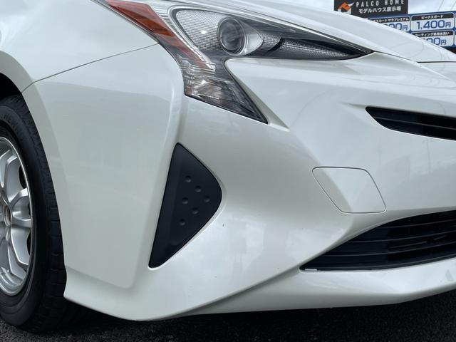 プリウス Ｓ　純正地デジナビ！Ｂｌｕｅｔｏｏｔｈ・フロントＡＵＸ接続！バックカメラ！純正ビルトインＥＴＣ！横滑り防止！ＬＥＤヘッドライト！別売り冬タイヤＡＷセット有り！１年保証付き！（27枚目）