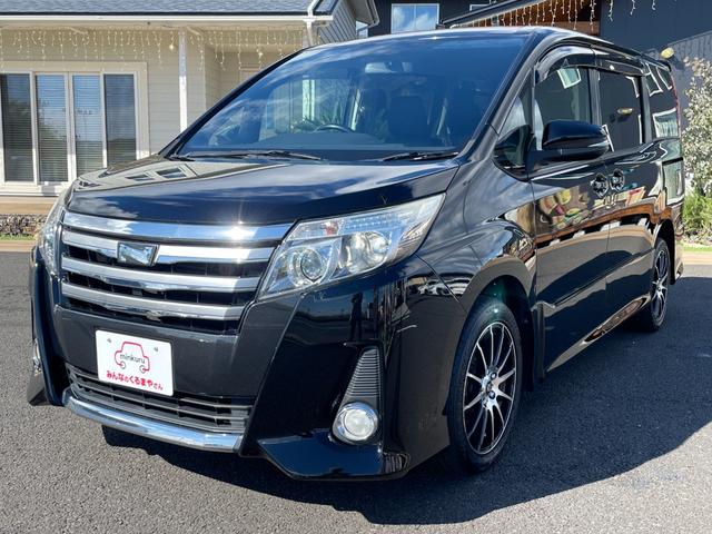 ノア Si 夏タイヤ新品交換済み!左パワスラ!社外エンジンスターター!フルセグTV!Bluetooth接続!CD・DVD再生!バックカメラ!ワイパーデアイサー!別売り冬タイヤ有り!禁煙車!エンジン1ヶ月保証付き!(17枚目)