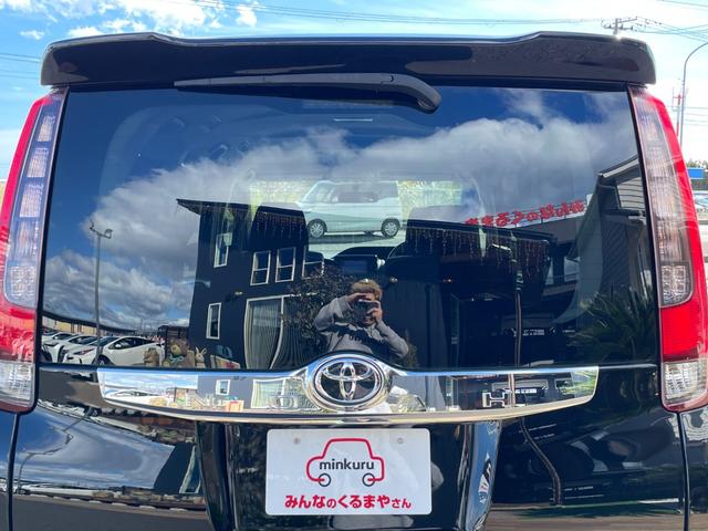 ノア Si 夏タイヤ新品交換済み!左パワスラ!社外エンジンスターター!フルセグTV!Bluetooth接続!CD・DVD再生!バックカメラ!ワイパーデアイサー!別売り冬タイヤ有り!禁煙車!エンジン1ヶ月保証付き!(40枚目)