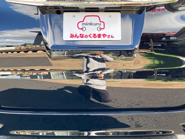 ノア Si 夏タイヤ新品交換済み!左パワスラ!社外エンジンスターター!フルセグTV!Bluetooth接続!CD・DVD再生!バックカメラ!ワイパーデアイサー!別売り冬タイヤ有り!禁煙車!エンジン1ヶ月保証付き!(41枚目)