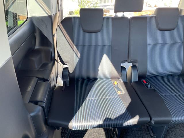 ノア Si 夏タイヤ新品交換済み!左パワスラ!社外エンジンスターター!フルセグTV!Bluetooth接続!CD・DVD再生!バックカメラ!ワイパーデアイサー!別売り冬タイヤ有り!禁煙車!エンジン1ヶ月保証付き!(53枚目)