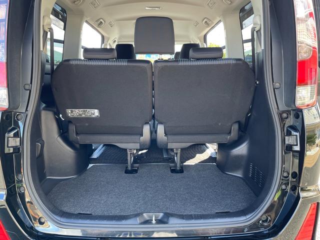 ノア Si 夏タイヤ新品交換済み!左パワスラ!社外エンジンスターター!フルセグTV!Bluetooth接続!CD・DVD再生!バックカメラ!ワイパーデアイサー!別売り冬タイヤ有り!禁煙車!エンジン1ヶ月保証付き!(62枚目)