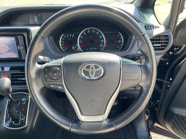 ノア Si 夏タイヤ新品交換済み!左パワスラ!社外エンジンスターター!フルセグTV!Bluetooth接続!CD・DVD再生!バックカメラ!ワイパーデアイサー!別売り冬タイヤ有り!禁煙車!エンジン1ヶ月保証付き!(70枚目)