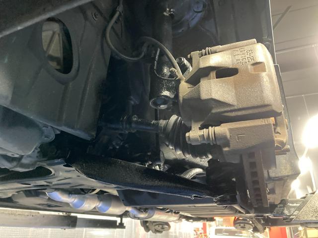 ノア Si 夏タイヤ新品交換済み!左パワスラ!社外エンジンスターター!フルセグTV!Bluetooth接続!CD・DVD再生!バックカメラ!ワイパーデアイサー!別売り冬タイヤ有り!禁煙車!エンジン1ヶ月保証付き!(76枚目)