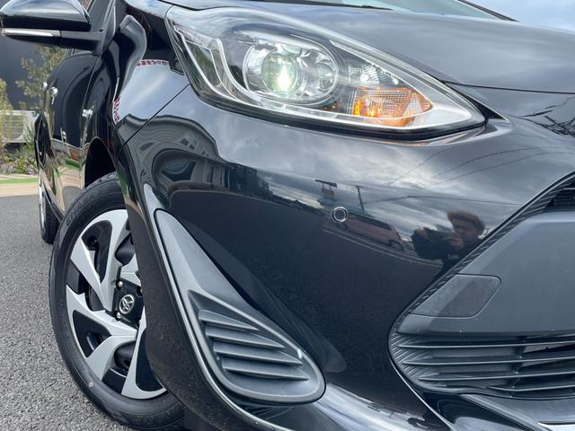 アクア Sスタイルブラック 地デジナビ!バックカメラ!Bluetooth&フロントAUX接続!CD再生!前後コーナーセンサー!衝突軽減ブレーキ!レーンキープ!スマキー2個有り!禁煙車!外装内装の状態の良さに自信あり♪1年保証付!(23枚目)