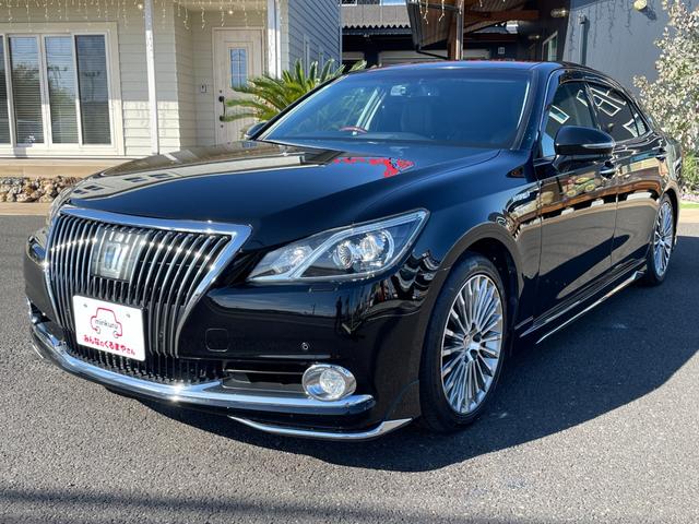 クラウンマジェスタ Fバージョン 純正8型フルセグHDDナビ!Bluetooth&USB接続!Bカメラ!全席シートヒーター&クーラー!レーダークルコン!衝突軽減!レザーシート!ブラインドスポットモニター!前後角センサー!1年保証付き!(18枚目)