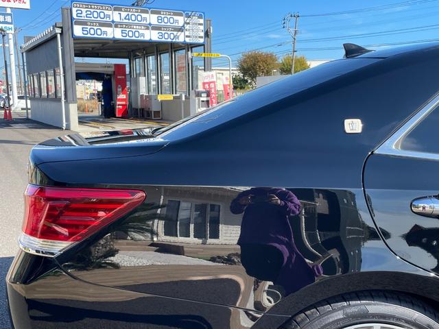 クラウンマジェスタ Fバージョン 純正8型フルセグHDDナビ!Bluetooth&USB接続!Bカメラ!全席シートヒーター&クーラー!レーダークルコン!衝突軽減!レザーシート!ブラインドスポットモニター!前後角センサー!1年保証付き!(43枚目)