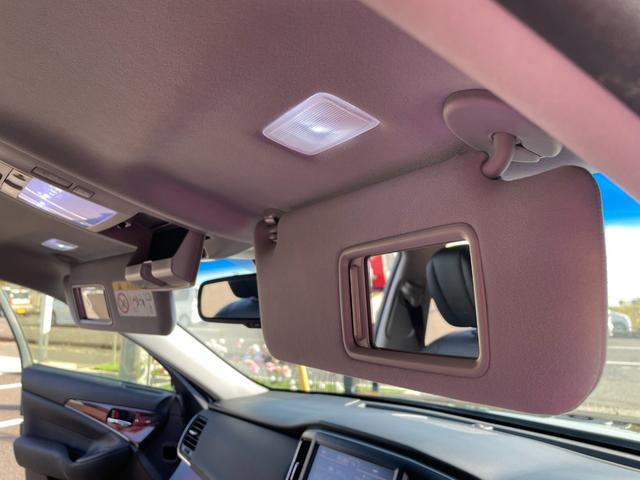 クラウンマジェスタ Fバージョン 純正8型フルセグHDDナビ!Bluetooth&USB接続!Bカメラ!全席シートヒーター&クーラー!レーダークルコン!衝突軽減!レザーシート!ブラインドスポットモニター!前後角センサー!1年保証付き!(72枚目)