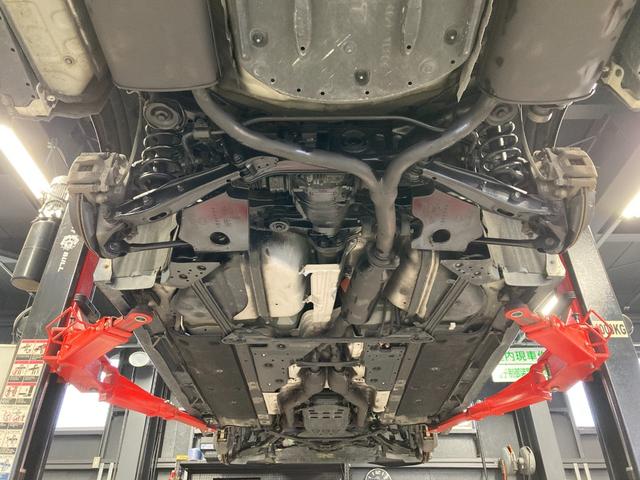 クラウンマジェスタ Fバージョン 純正8型フルセグHDDナビ!Bluetooth&USB接続!Bカメラ!全席シートヒーター&クーラー!レーダークルコン!衝突軽減!レザーシート!ブラインドスポットモニター!前後角センサー!1年保証付き!(75枚目)