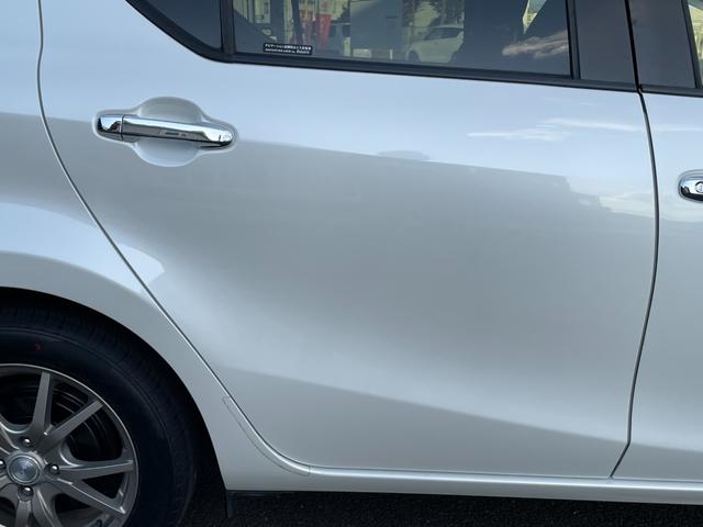 アクア Ｓスタイルブラック　前後コーナーセンサー！新品夏タイヤに交換済！９型フルセグナビ！Ｂｌｕｅｔｏｏｔｈ接続！パーキングサポートブレーキ！衝突軽減ブレーキ！レーンキープ！オートハイビーム！前席シートヒーター！１年保証付き！（44枚目）