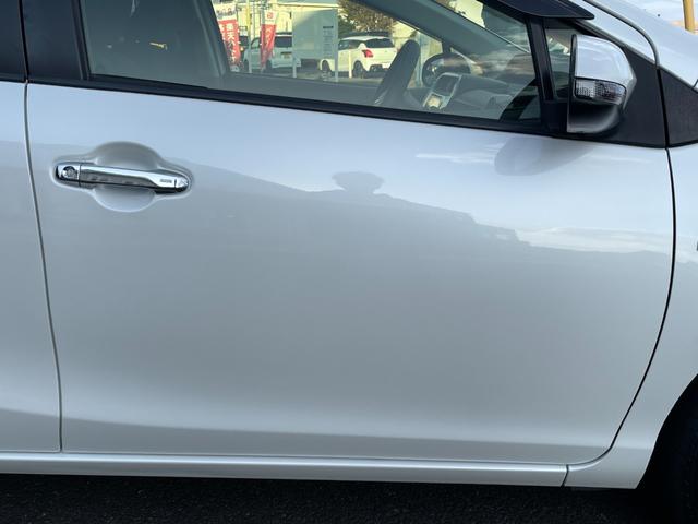 アクア Ｓスタイルブラック　前後コーナーセンサー！新品夏タイヤに交換済！９型フルセグナビ！Ｂｌｕｅｔｏｏｔｈ接続！パーキングサポートブレーキ！衝突軽減ブレーキ！レーンキープ！オートハイビーム！前席シートヒーター！１年保証付き！（45枚目）