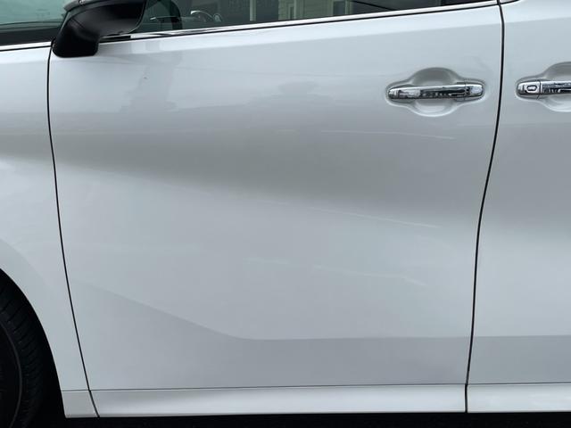 ヴェルファイア ２．５Ｚ　Ａエディション　ゴールデンアイズ　カロッツェリア製１１インチＳＤナビ！走行中フルセグ映ります！Ｂカメラ！Ｂｌｕｅｔｏｏｔｈ！ＤＶＤ再生！ＣＤ再生＆録音！クルコン！前後コーナーセンサ！左右パワスラ！パワーバックドア！禁煙車！１年保証付！（33枚目）