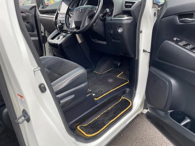 ヴェルファイア ２．５Ｚ　Ａエディション　ゴールデンアイズ　カロッツェリア製１１インチＳＤナビ！走行中フルセグ映ります！Ｂカメラ！Ｂｌｕｅｔｏｏｔｈ！ＤＶＤ再生！ＣＤ再生＆録音！クルコン！前後コーナーセンサ！左右パワスラ！パワーバックドア！禁煙車！１年保証付！（46枚目）