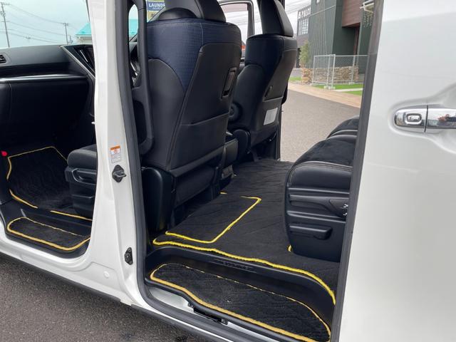 ヴェルファイア ２．５Ｚ　Ａエディション　ゴールデンアイズ　カロッツェリア製１１インチＳＤナビ！走行中フルセグ映ります！Ｂカメラ！Ｂｌｕｅｔｏｏｔｈ！ＤＶＤ再生！ＣＤ再生＆録音！クルコン！前後コーナーセンサ！左右パワスラ！パワーバックドア！禁煙車！１年保証付！（56枚目）