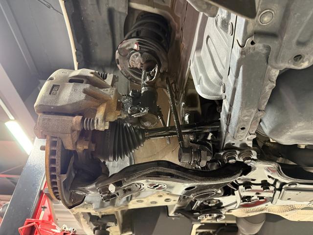 ヴェルファイア ２．５Ｚ　Ａエディション　ゴールデンアイズ　カロッツェリア製１１インチＳＤナビ！走行中フルセグ映ります！Ｂカメラ！Ｂｌｕｅｔｏｏｔｈ！ＤＶＤ再生！ＣＤ再生＆録音！クルコン！前後コーナーセンサ！左右パワスラ！パワーバックドア！禁煙車！１年保証付！（79枚目）