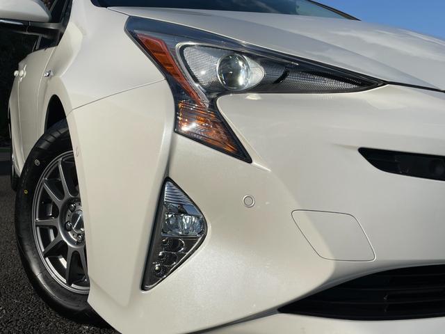 プリウス Ａ　９型フルセグナビ！Ｂｌｕｅｔｏｏｔｈ接続！バックカメラ！レーダークルコン！前後角センサ！パークアシスト！レインミラー！新品夏タイヤ交換済み！禁煙車！１年保証付き！ＡＩＳ鑑定書！（24枚目）