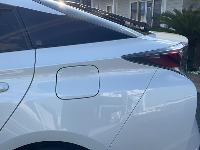 プリウス Ａ　９型フルセグナビ！Ｂｌｕｅｔｏｏｔｈ接続！バックカメラ！レーダークルコン！前後角センサ！パークアシスト！レインミラー！新品夏タイヤ交換済み！禁煙車！１年保証付き！ＡＩＳ鑑定書！（36枚目）