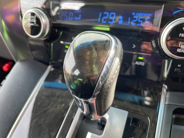 アルファード ２．５Ｓ　アルパイン製１０．１型フリップモニター！ビッグＸ８型フルセグナビ！Ｂｌｕｅｔｏｏｔｈ接続！ＤＶＤ再生！ＣＤ再生＆録音！バックカメラ！前後コーナーセンサ！両側パワスラ！ＥＴＣ２．０！禁煙車！１年保証付！（70枚目）