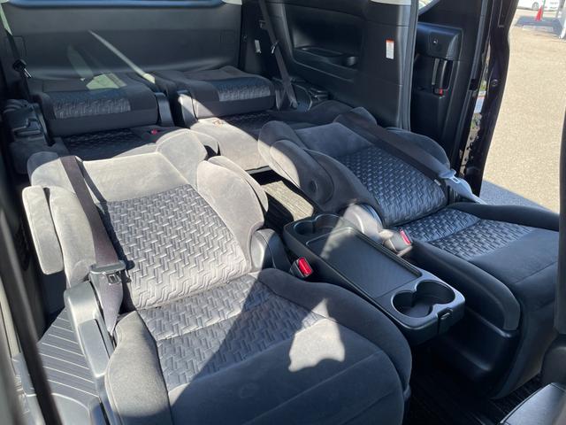 フルフラット状態☆　車中泊やアウトドアに♪　子供も大喜び間違いなしです♪　　　　　まずはお気軽にお問合せを♪　【無料電話】００７８−６０４２−９９１１　【ＬＩＮＥ　ＩＤ】０７０２０３３７０８９で検索♪