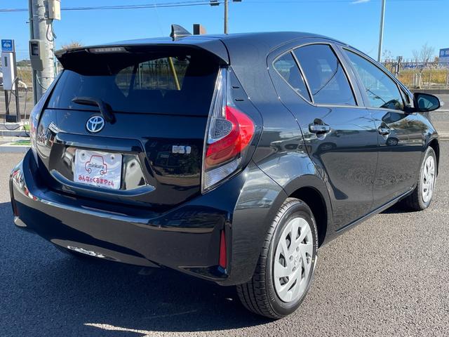 アクア Ｓ　スマキー！トヨタセーフティーセンス搭載！衝突軽減ブレーキ！レーンキープ！ＣＤ再生！ＡＵＸ接続！バックカメラ！オートハイビーム＆オートライト付きＬＥＤライト！ＥＴＣ！禁煙車！１年保証付き！（19枚目）