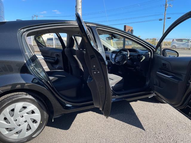 アクア Ｓ　スマキー！トヨタセーフティーセンス搭載！衝突軽減ブレーキ！レーンキープ！ＣＤ再生！ＡＵＸ接続！バックカメラ！オートハイビーム＆オートライト付きＬＥＤライト！ＥＴＣ！禁煙車！１年保証付き！（52枚目）