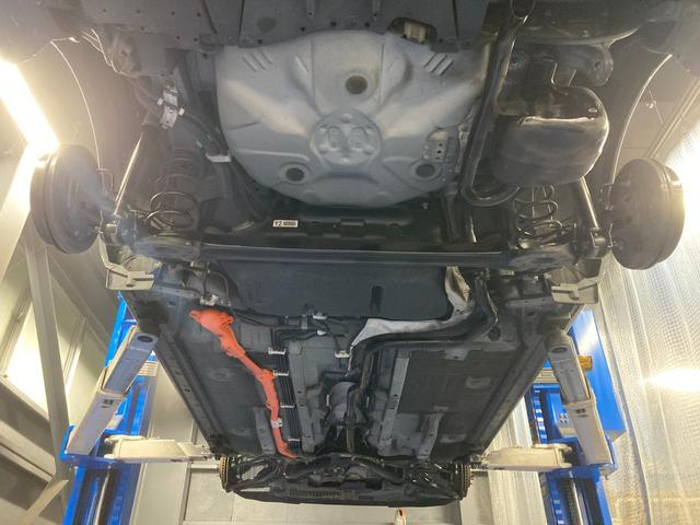 アクア Ｓ　スマキー！トヨタセーフティーセンス搭載！衝突軽減ブレーキ！レーンキープ！ＣＤ再生！ＡＵＸ接続！バックカメラ！オートハイビーム＆オートライト付きＬＥＤライト！ＥＴＣ！禁煙車！１年保証付き！（75枚目）