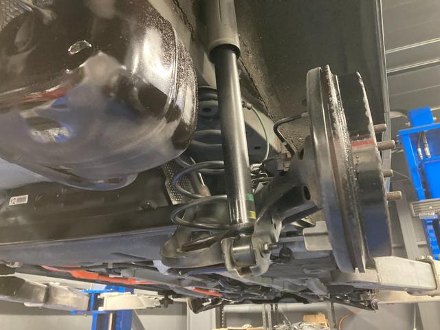 アクア Ｓ　スマキー！トヨタセーフティーセンス搭載！衝突軽減ブレーキ！レーンキープ！ＣＤ再生！ＡＵＸ接続！バックカメラ！オートハイビーム＆オートライト付きＬＥＤライト！ＥＴＣ！禁煙車！１年保証付き！（78枚目）