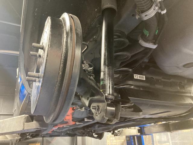 アクア Ｓ　スマキー！トヨタセーフティーセンス搭載！衝突軽減ブレーキ！レーンキープ！ＣＤ再生！ＡＵＸ接続！バックカメラ！オートハイビーム＆オートライト付きＬＥＤライト！ＥＴＣ！禁煙車！１年保証付き！（79枚目）